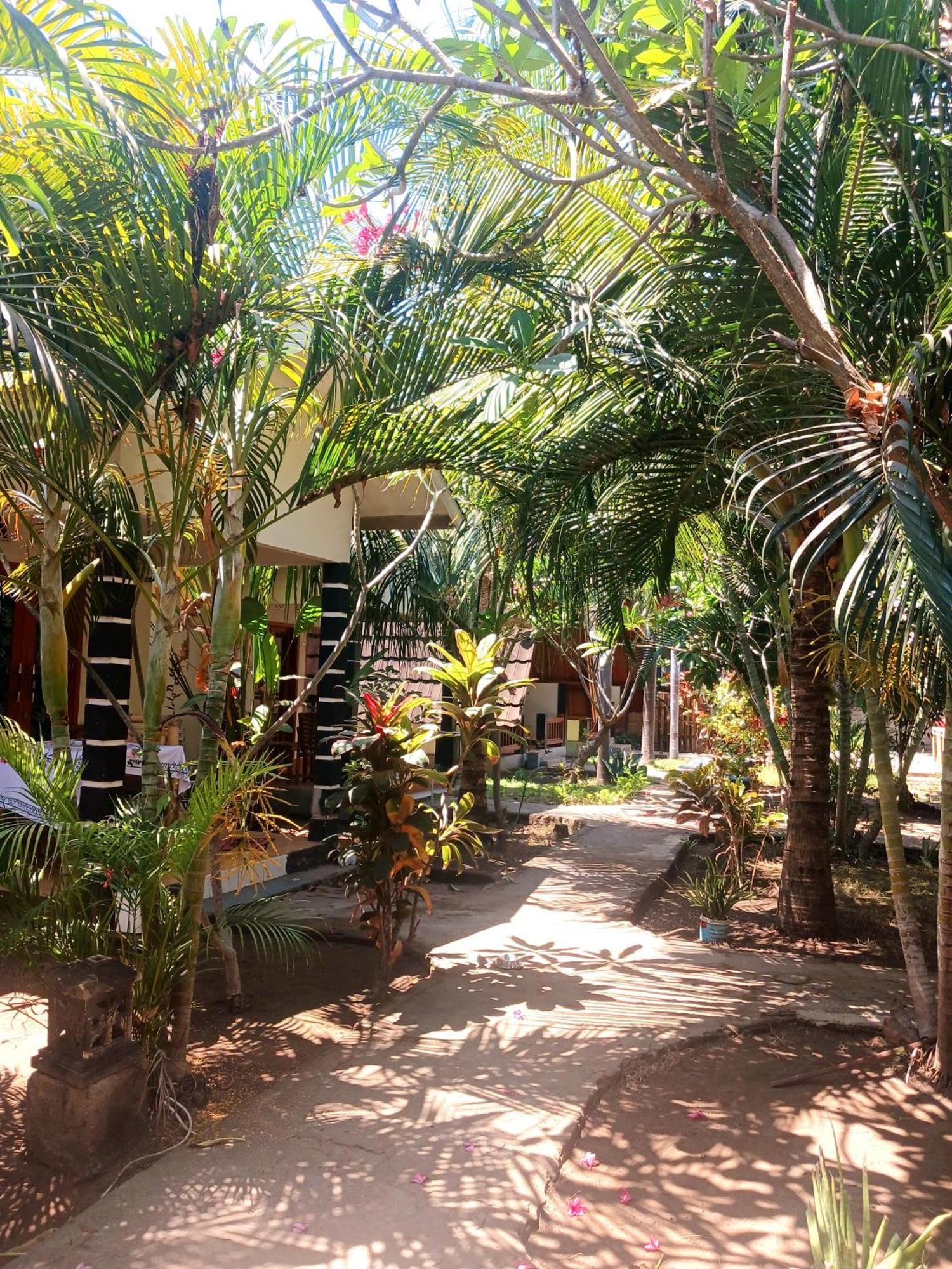 Florine'S Garden Hotell Gili Air Eksteriør bilde